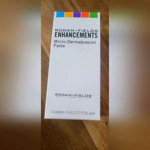 Rodan + Fields 10 packets micro-dermabrasion paste